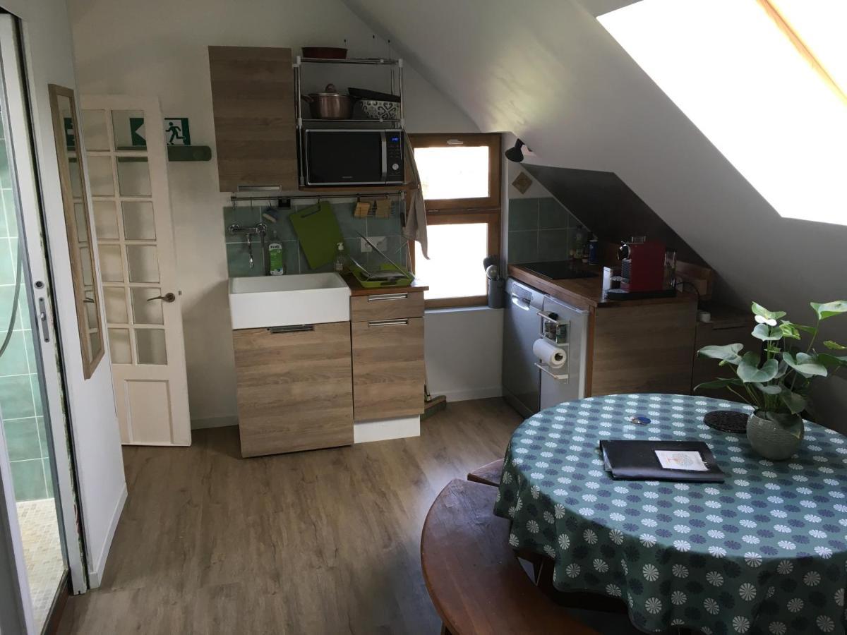 Gite D'Etape Du Tilleul, 4-8 Personnes La Celle-les-Bordes 外观 照片